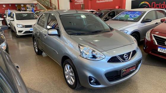 NISSAN MARCH 1.6 SV 16V FLEXSTART 4P XTRONIC